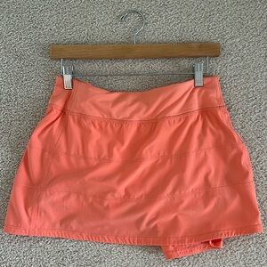 Pace Rival mid rise skirt new- worn once
